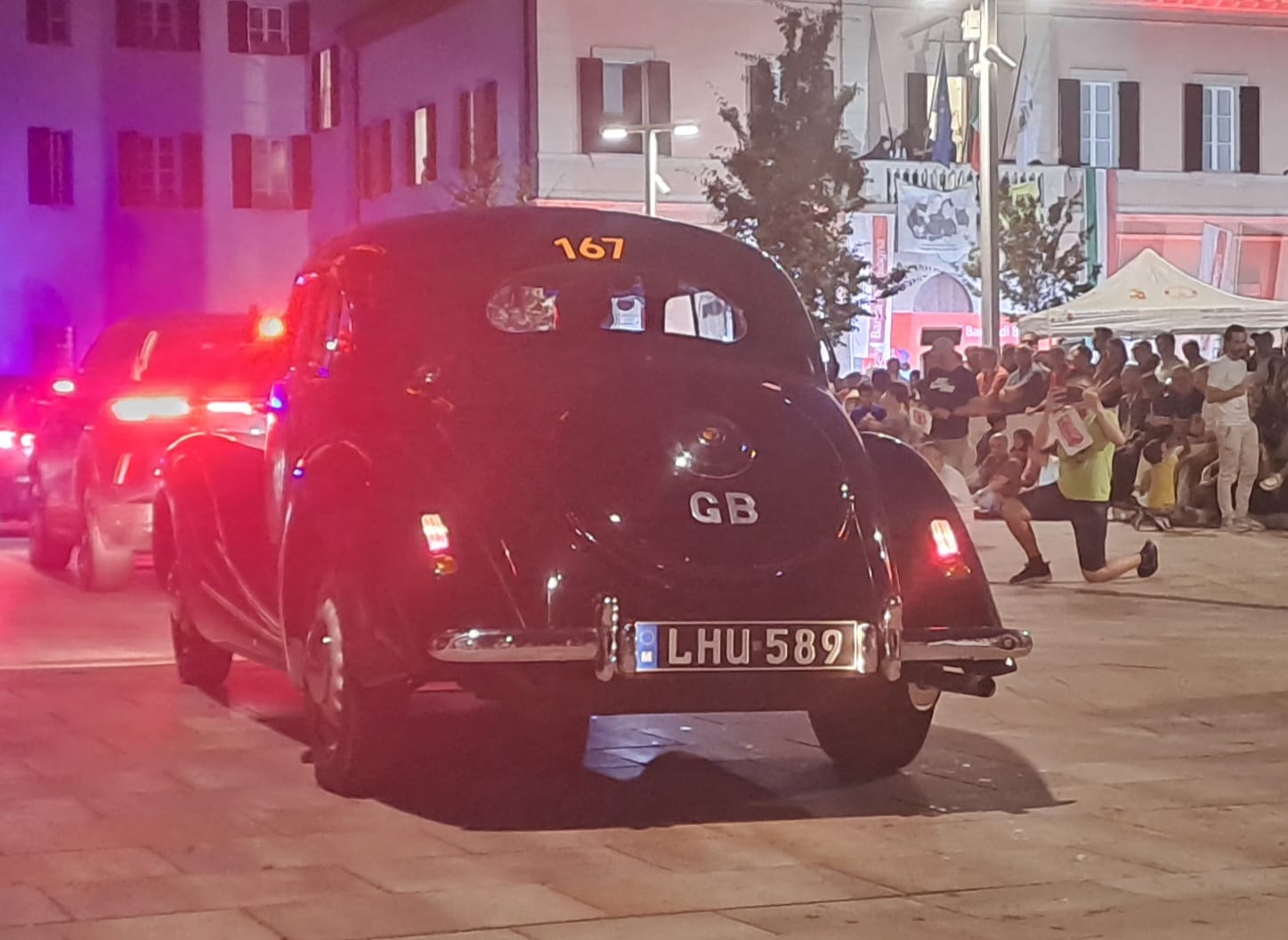 LHU 589, Bristol 400 