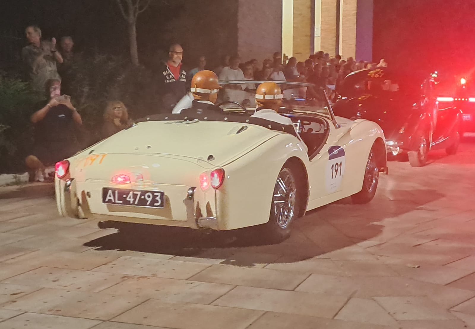 AL-47-93, Triumph TR2 