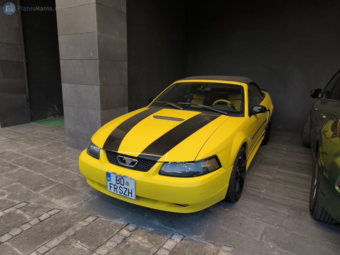 BD FRSZH, Ford Mustang 4th gen 2-door Convertible (SN95), facelift, 1998–2004