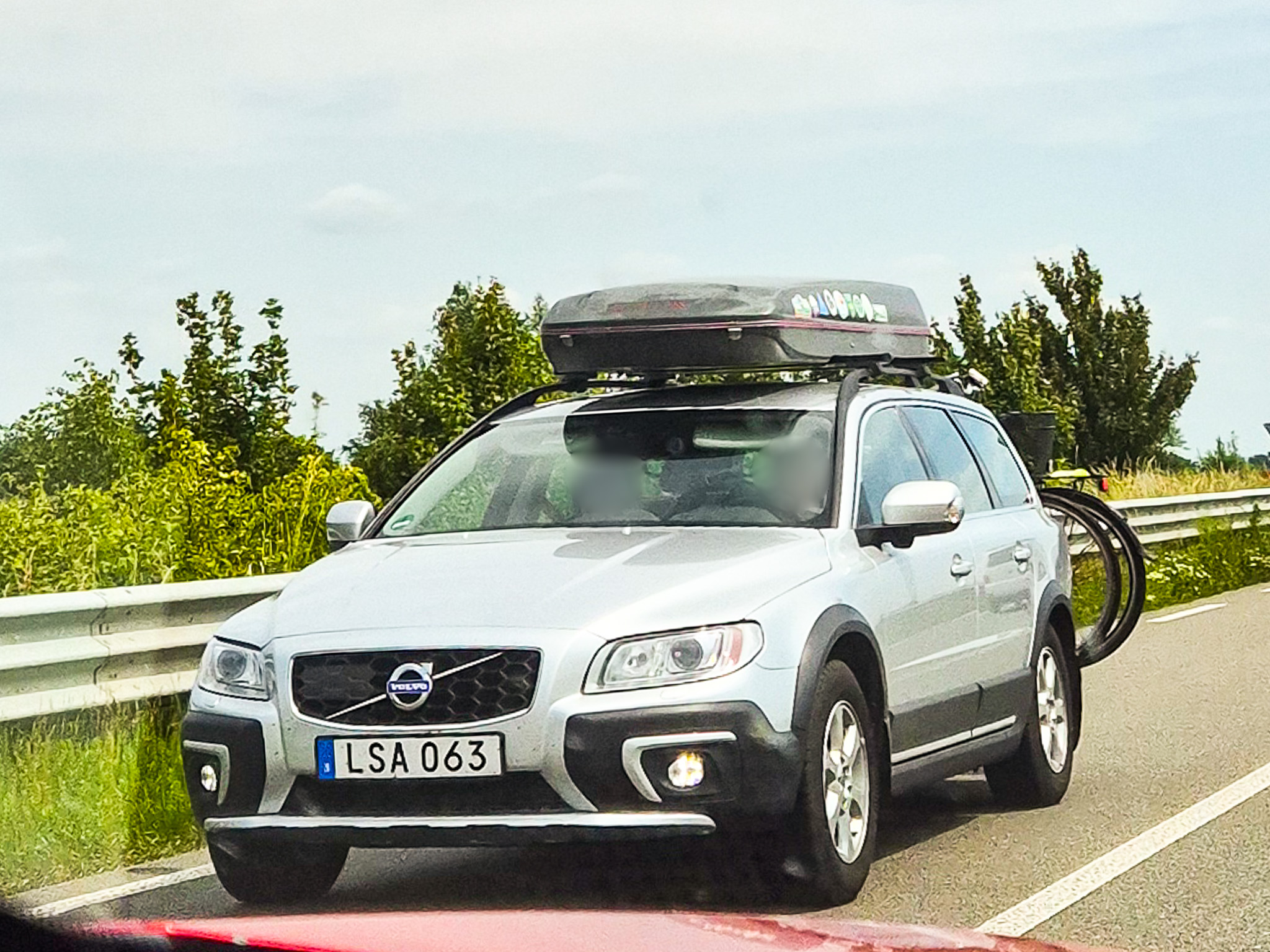 LSA 063, Volvo XC70 2nd gen (136), facelift, 2013–2016