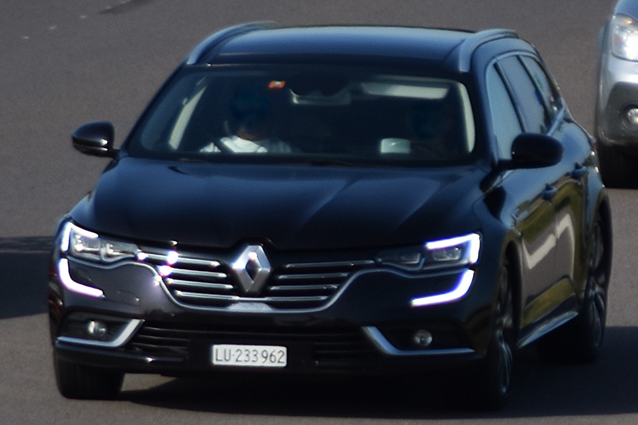 LU 233962, Renault Talisman 2nd gen Grandtour (KFD; Global-market), 2016–2022