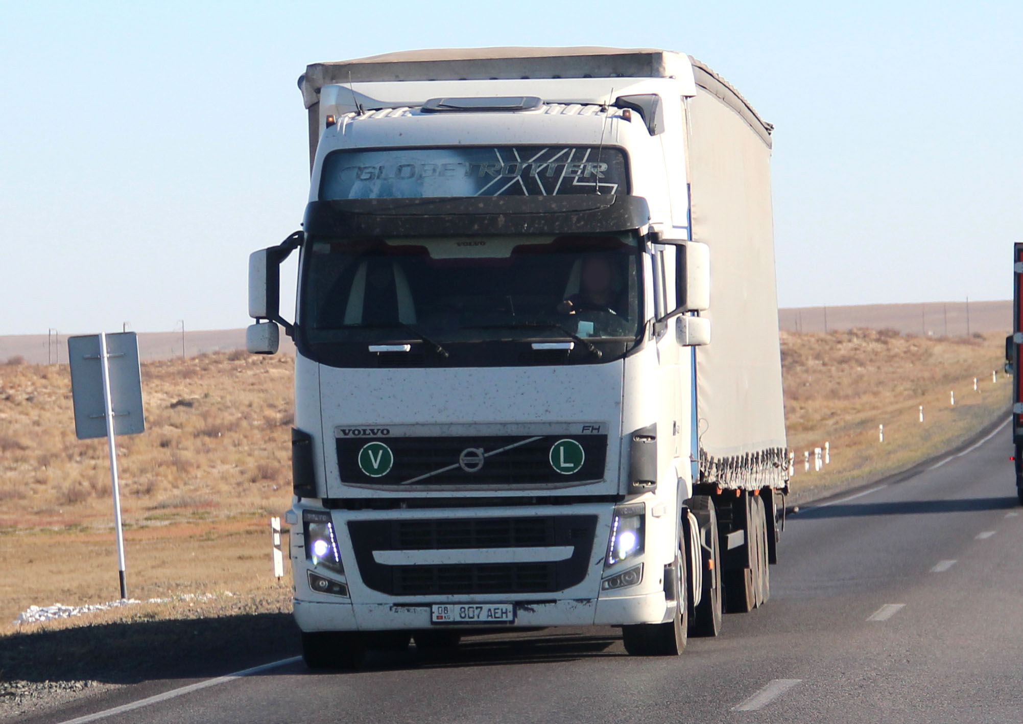 08 807 AEH, Volvo FH 