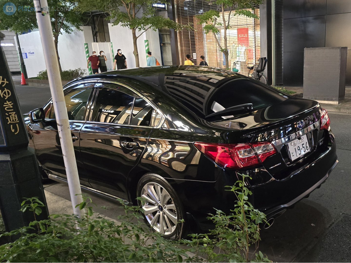 品川 335 と 1956, Subaru Legacy 6th gen Sedan (B4) (BN), 2014–2019