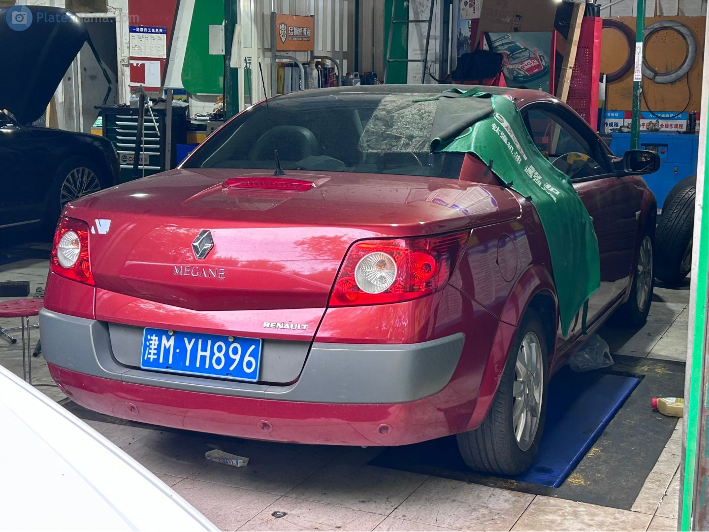 津M·YH896, Renault Mégane 2nd gen CC Cabriolet (E84), 2003–2009