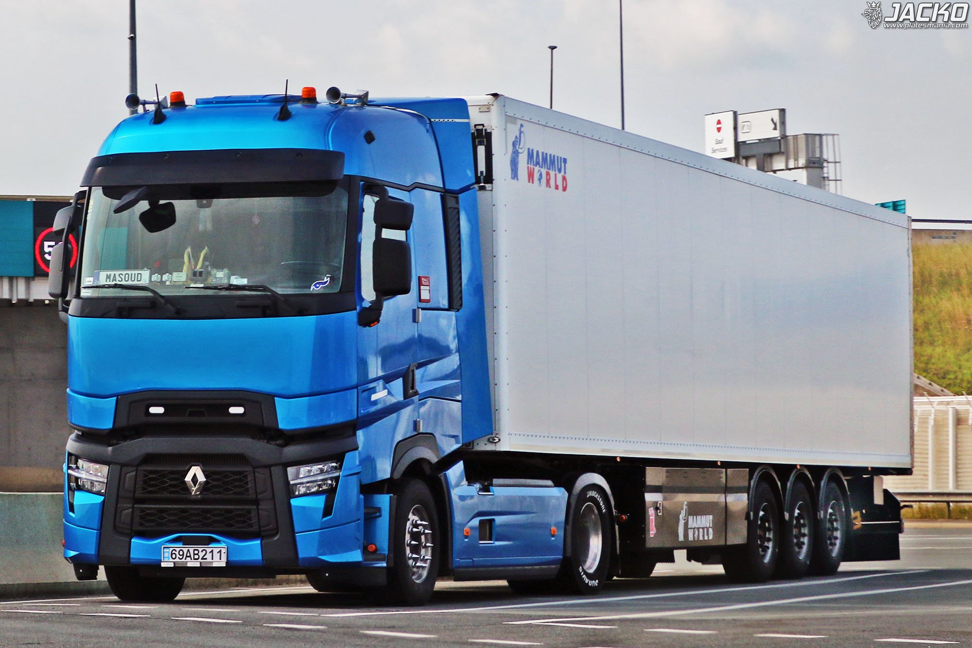 69AB211, Renault Trucks T 1st gen, facelift, 2021­–