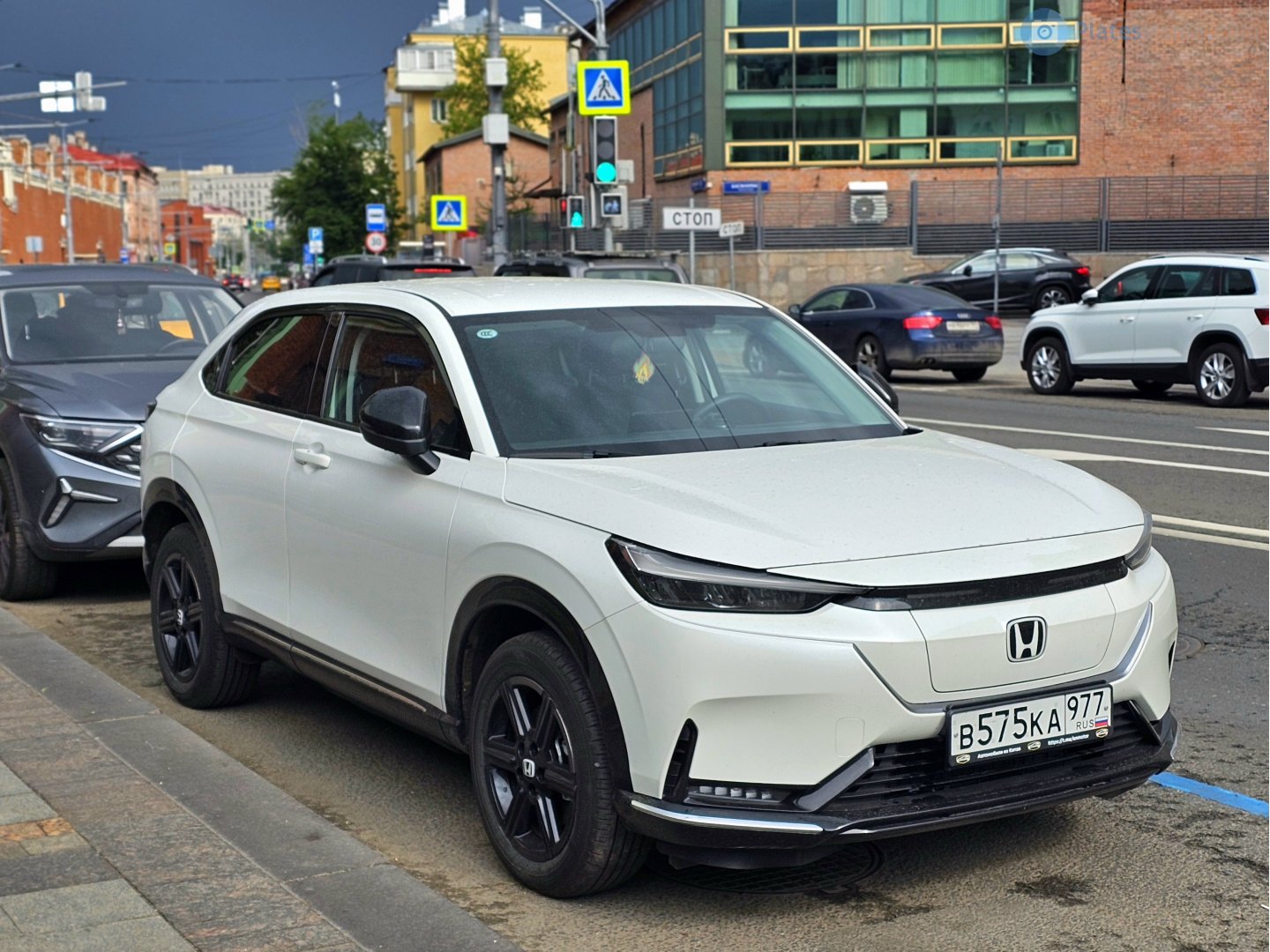 в 575 ка 977, Honda e:NS1 1st gen (RV; CN-market), 2021–