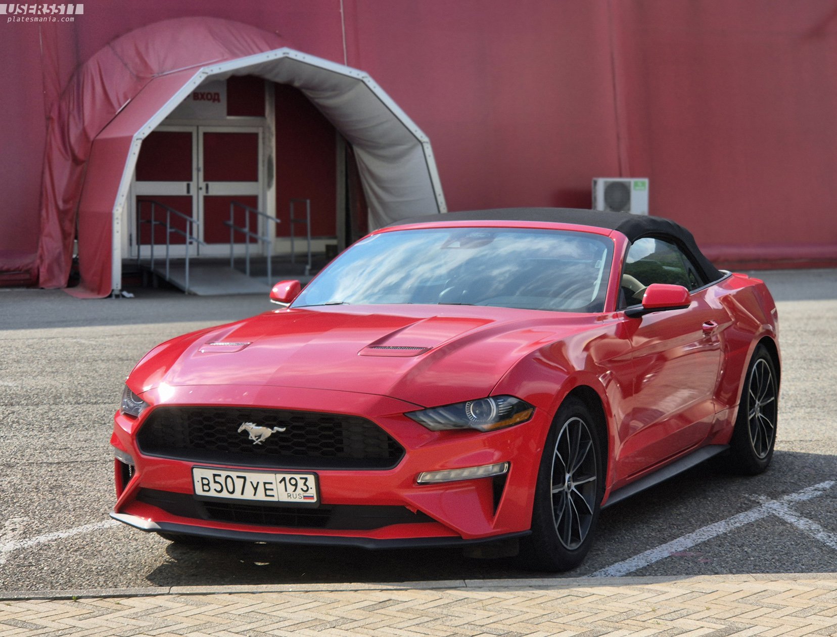 в 507 уе 193, Ford Mustang 
