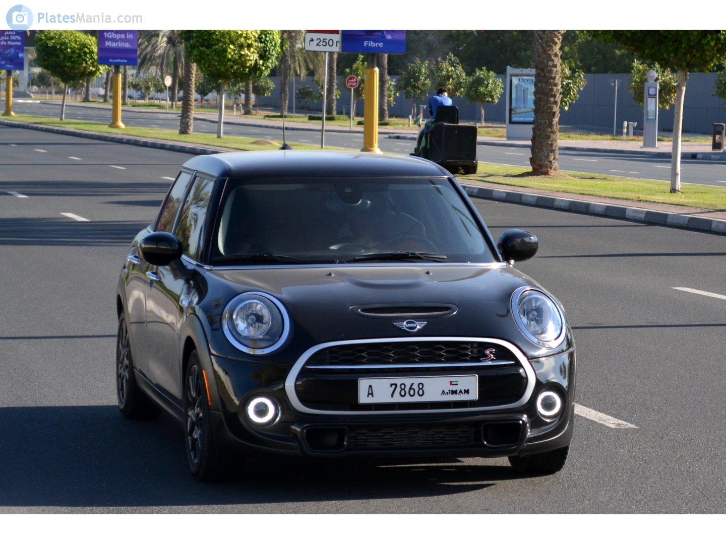 A 7868, MINI Hatch 