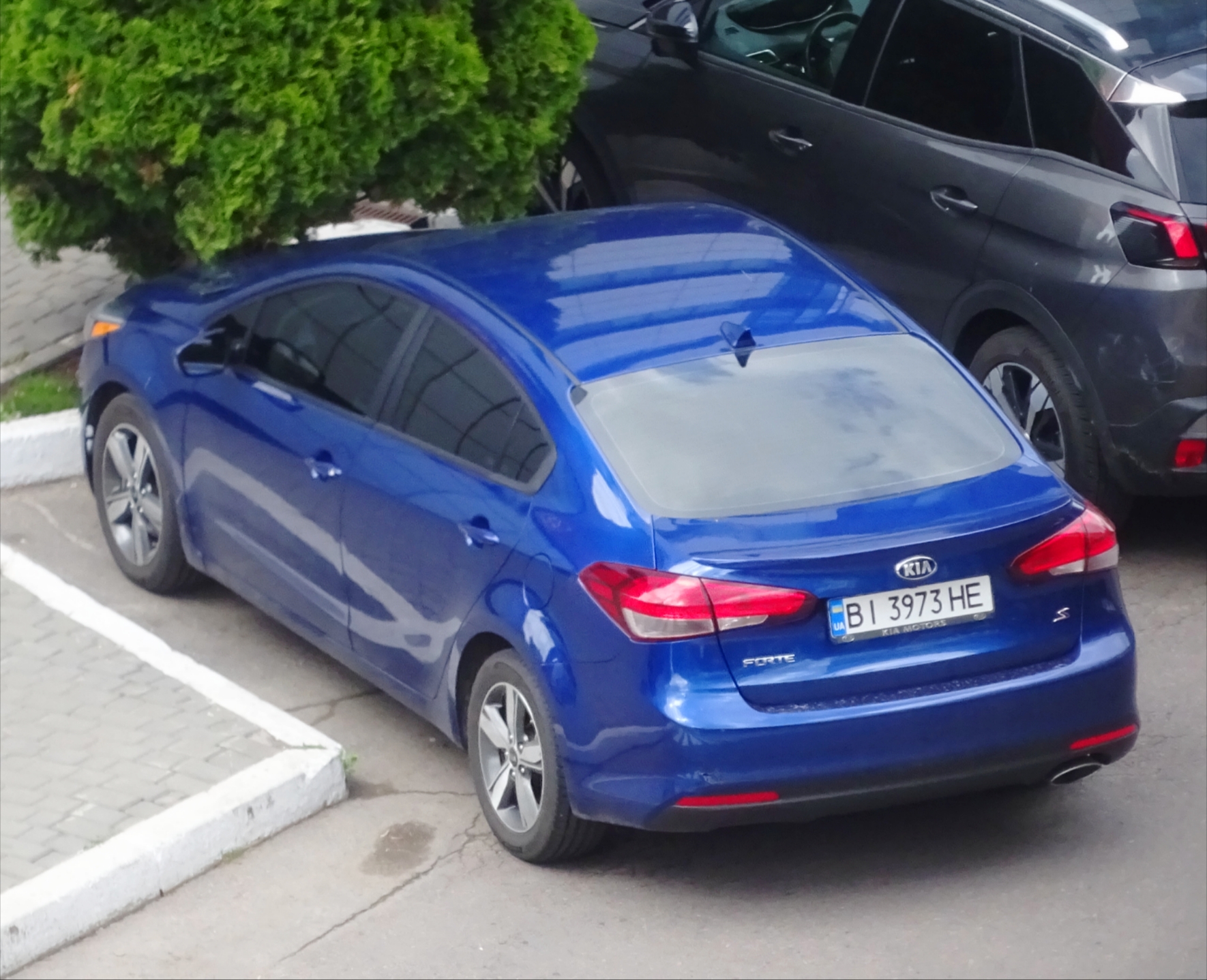 BI 3973 HE, Kia Forte 2nd gen Sedan (YD), facelift, 2016–2018