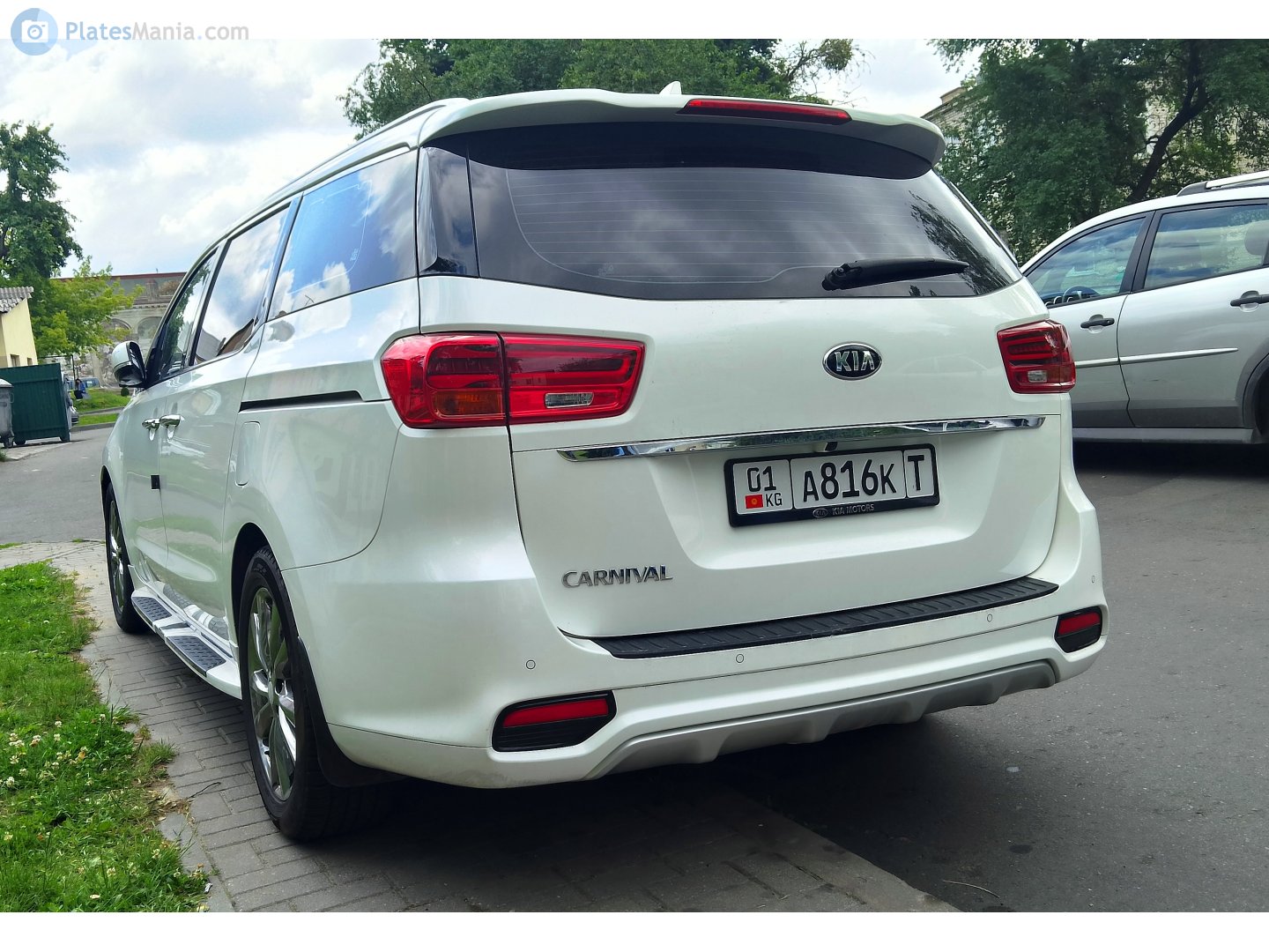 01 A816K, Kia Carnival 3rd gen (YP), 2014–2021