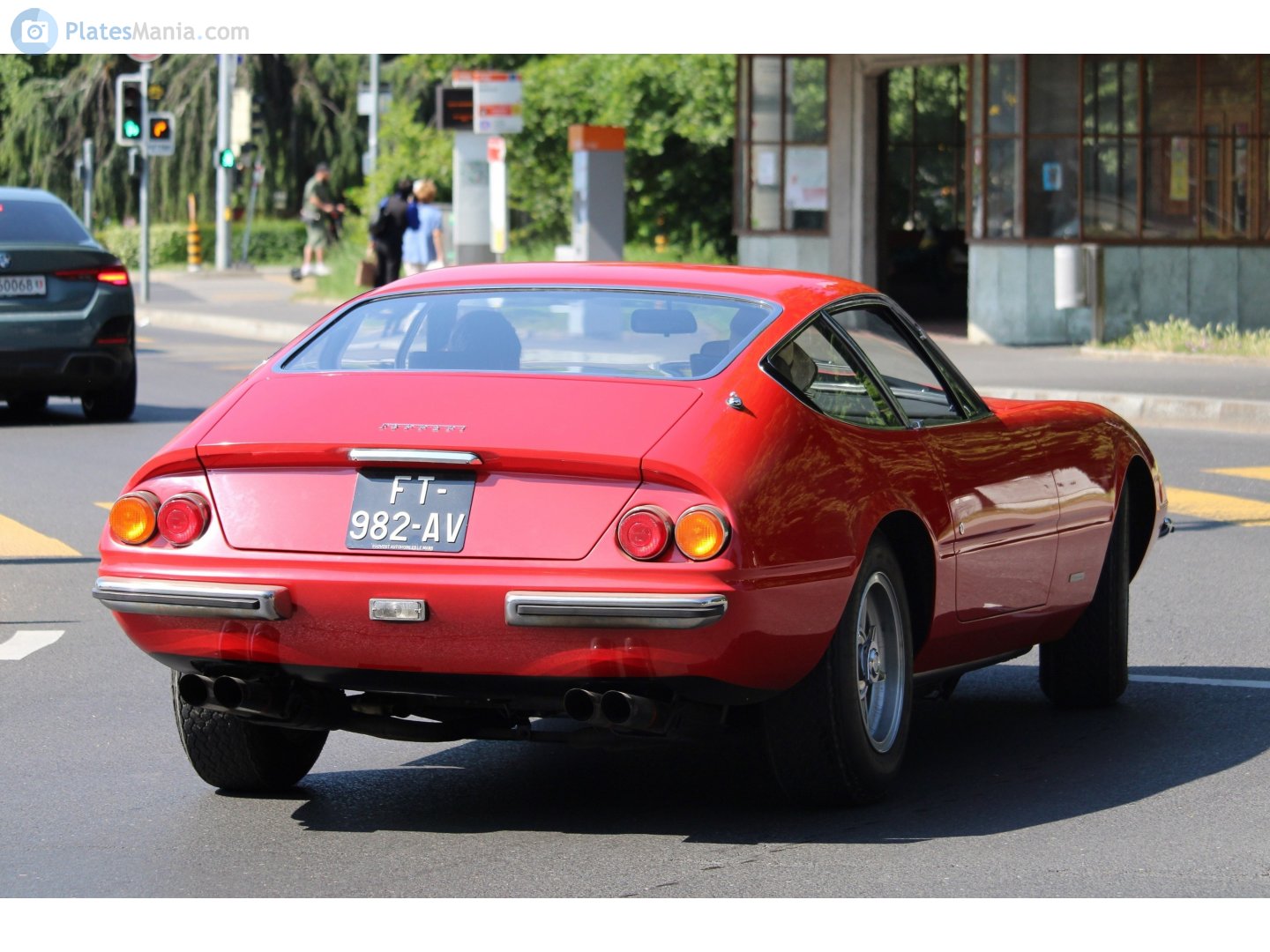 FT-982-AV, Ferrari 365 365 GTB/4 (1968–1973)