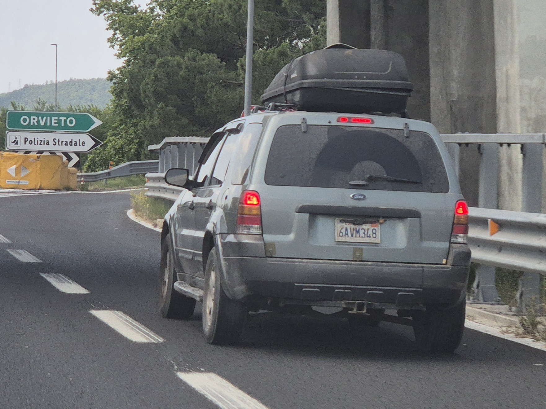 6AVM348, Ford Escape 1st gen (U204/U293; BA/ZA/ZC), 2000–2008