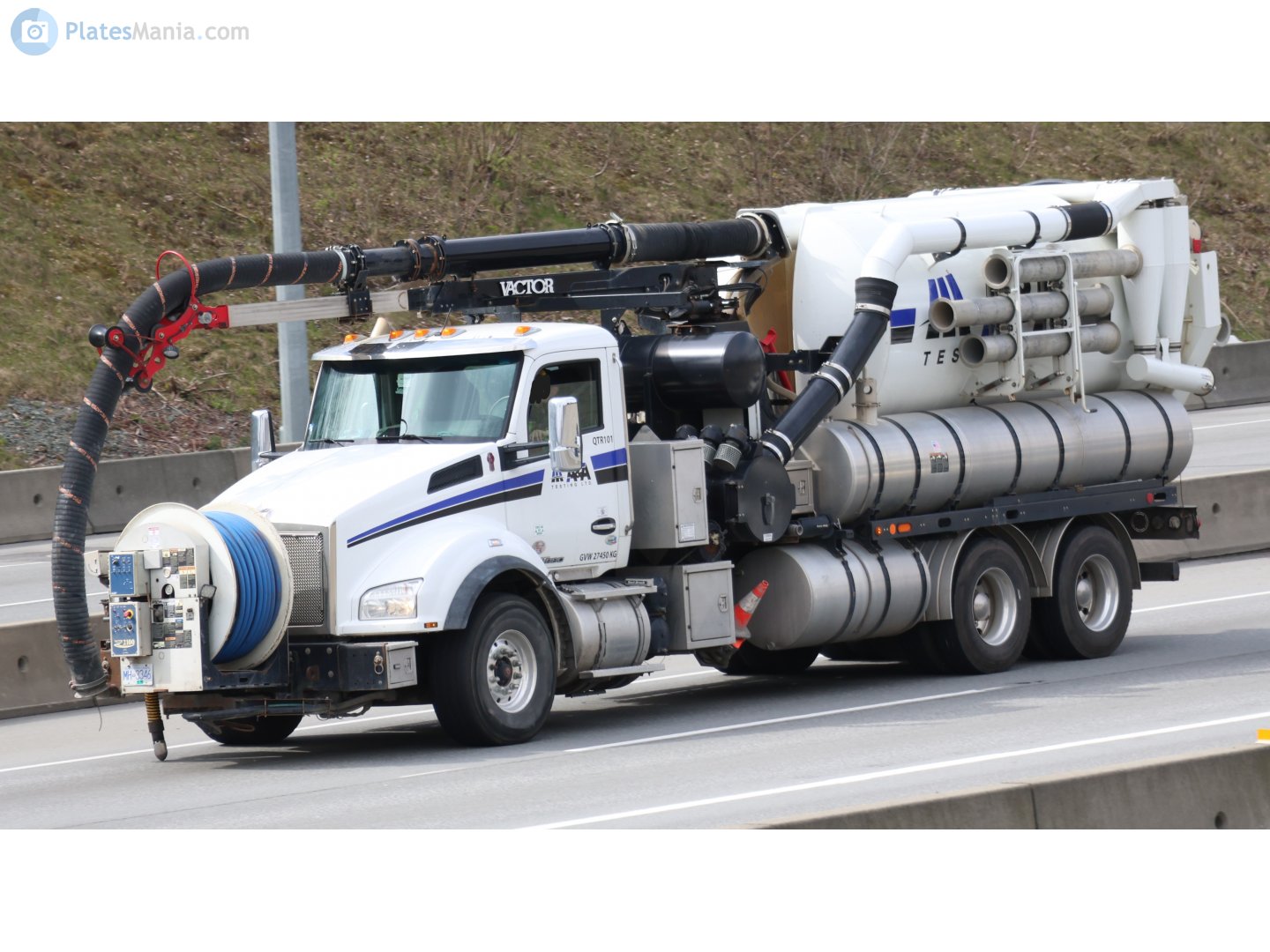 MH-3346, Kenworth T880 