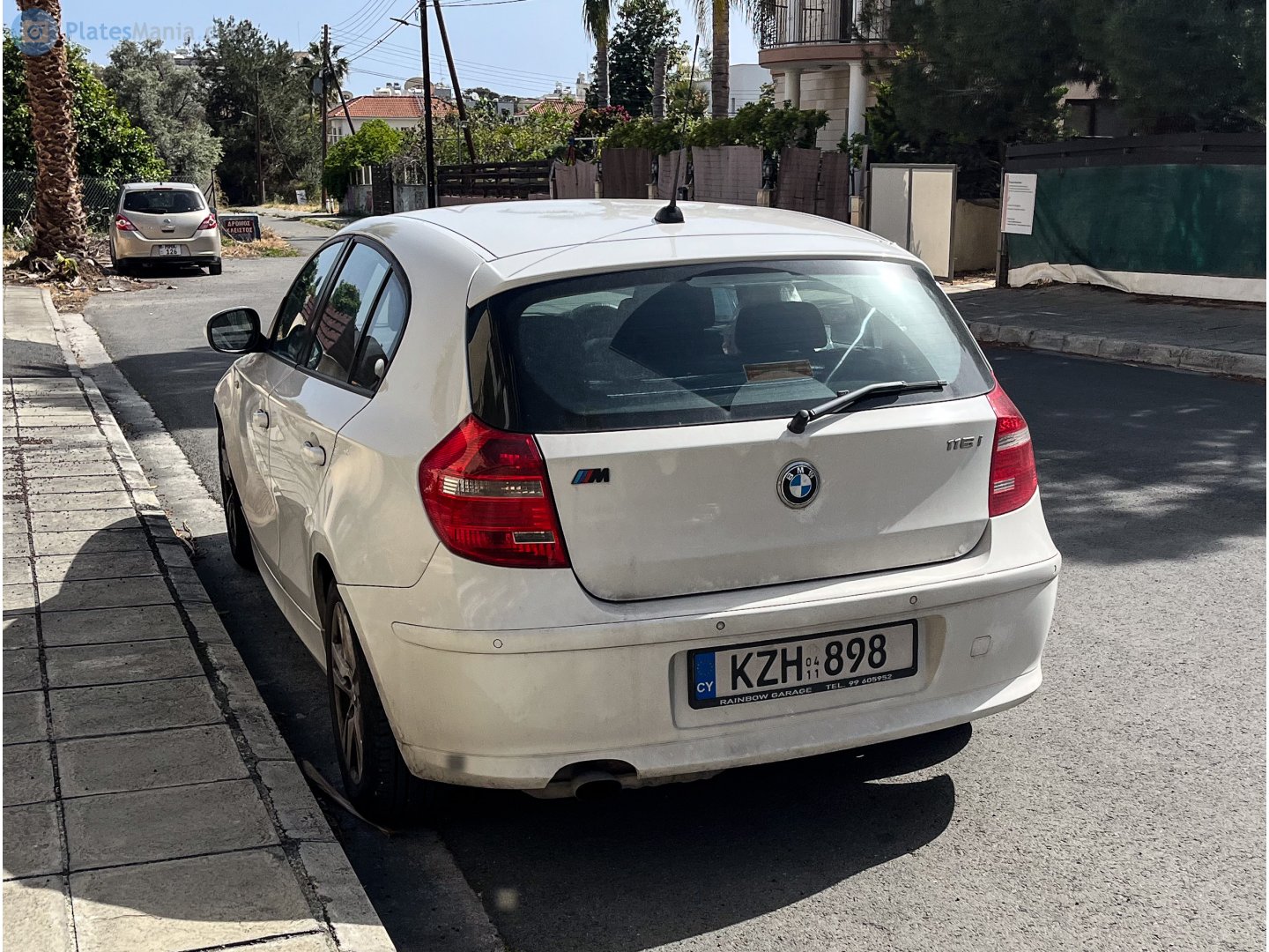 KZH 898, BMW 1 Series 1st gen 5-door Hatch (E87), 2004–2011