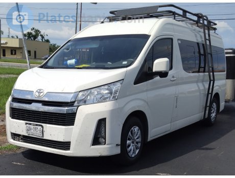 SUH-197-B, Toyota HiAce