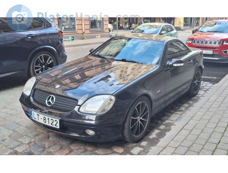 LT-8122, Mercedes-Benz SLK-Klasse