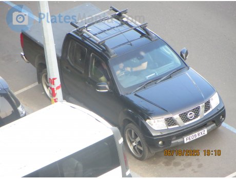 FE09 RXZ, Nissan Navara