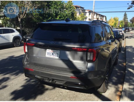 9REM682, Ford Explorer