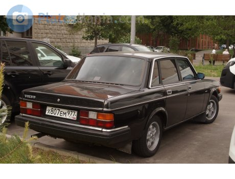 х807ем977, Volvo 240-Series