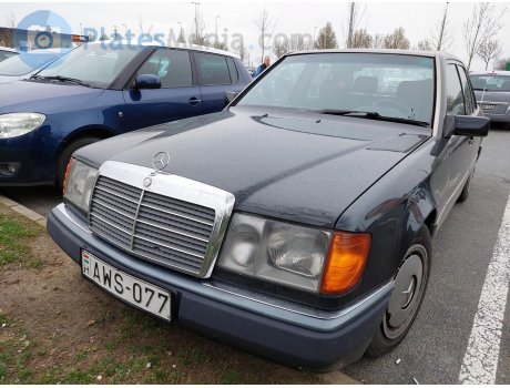 AWS-077, Mercedes-Benz