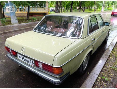 х975нн37, Mercedes-Benz E-Klasse