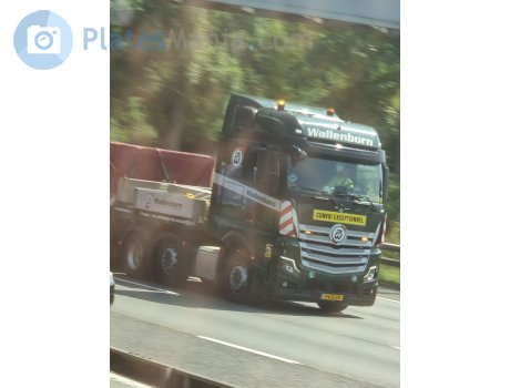 PW 5105, Mercedes-Benz Actros