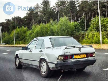 77-PDZ-3, Mercedes-Benz C-Klasse