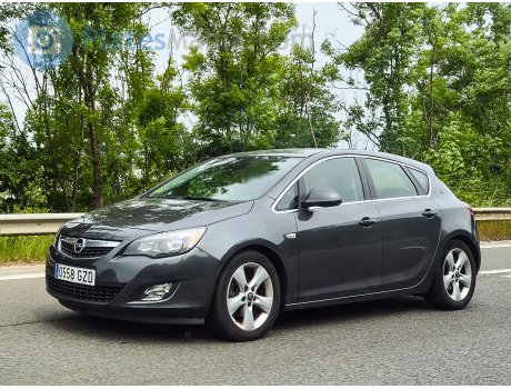 0558 GZD, Opel Astra