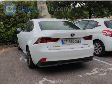 EF-995-XH, Lexus IS