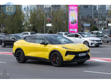 888 UFO 02, Lotus Eletre
