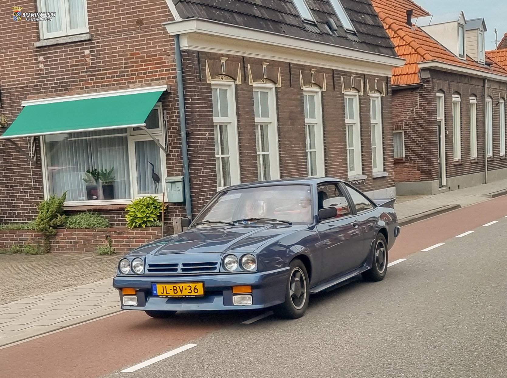 JL-BV-36, Opel Manta 2nd gen Coupé (B2), facelift, 1982–1988