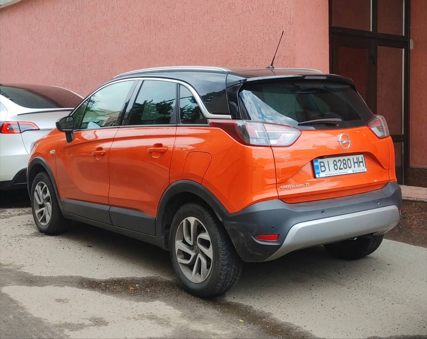BI 8280 HH, Opel Crossland 1st gen X (P17; P2QO), 2017–2020
