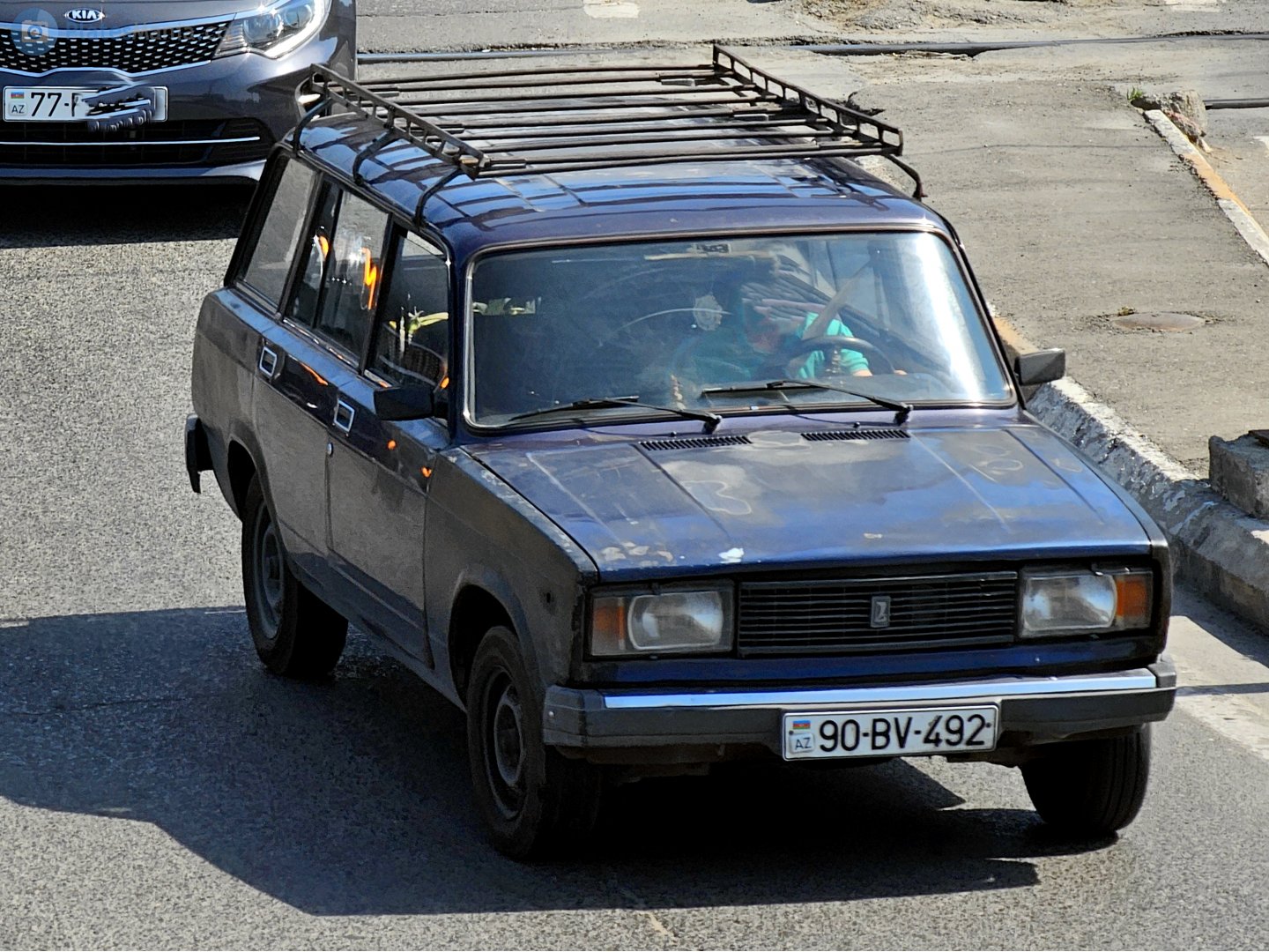 90 BV 492, Lada (VAZ) 2104 