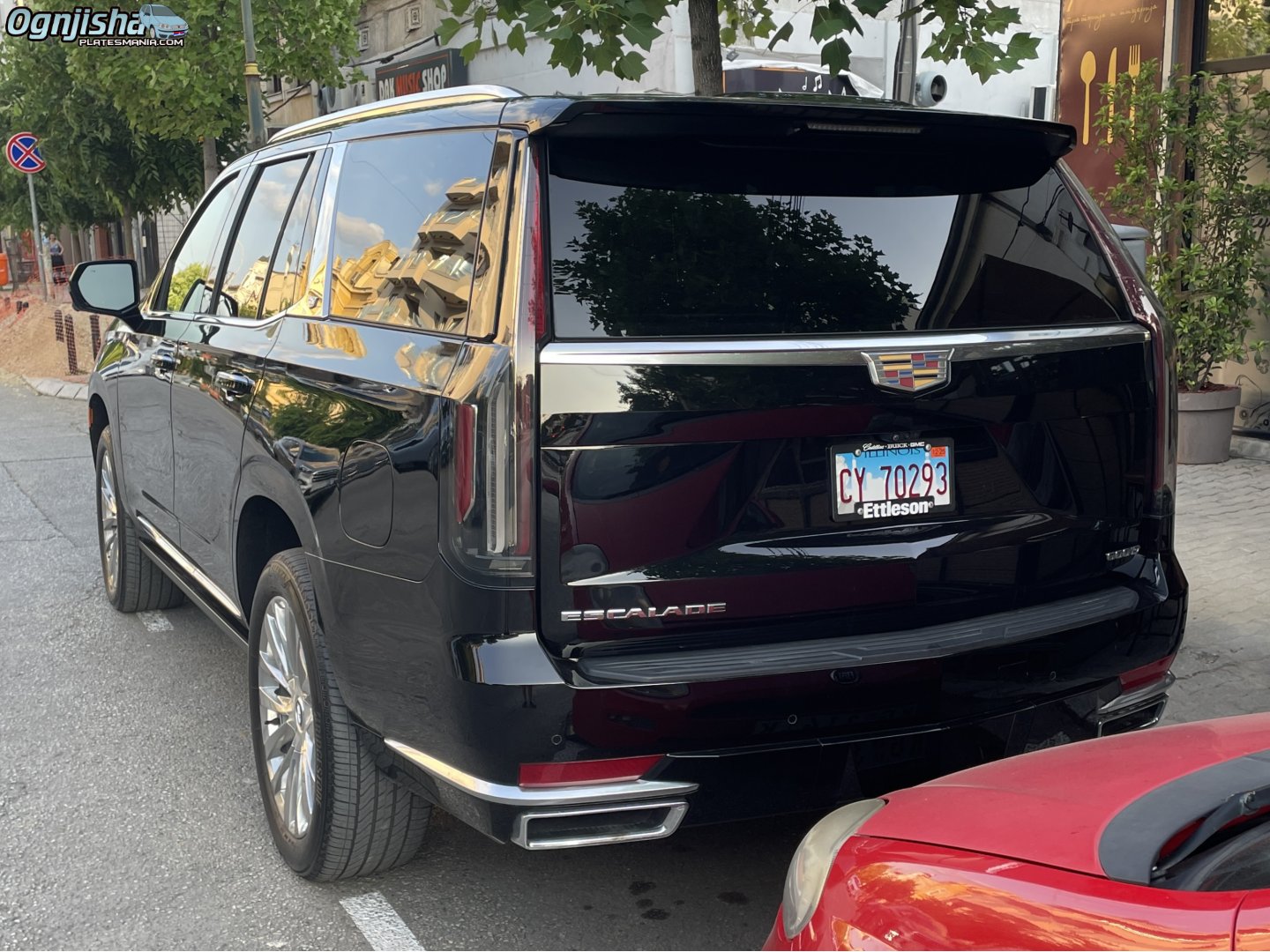 CY 70293, Cadillac Escalade 5th gen (GMT1UL), 2020–2024