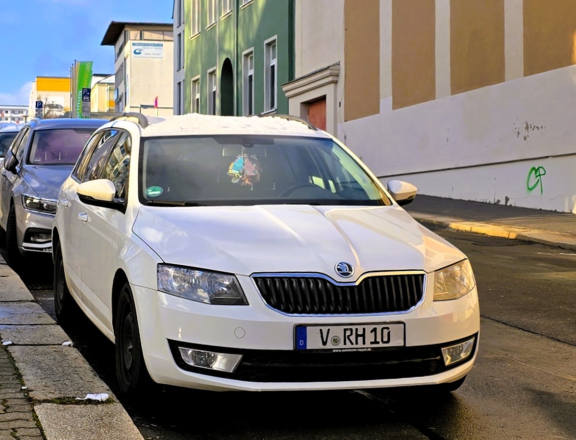 V RH 10, Skoda Octavia 3rd gen Combi (A7/5E5), 2013–2017