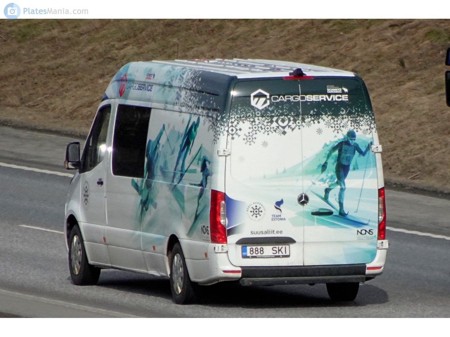 888 SKI, Mercedes-Benz Sprinter 