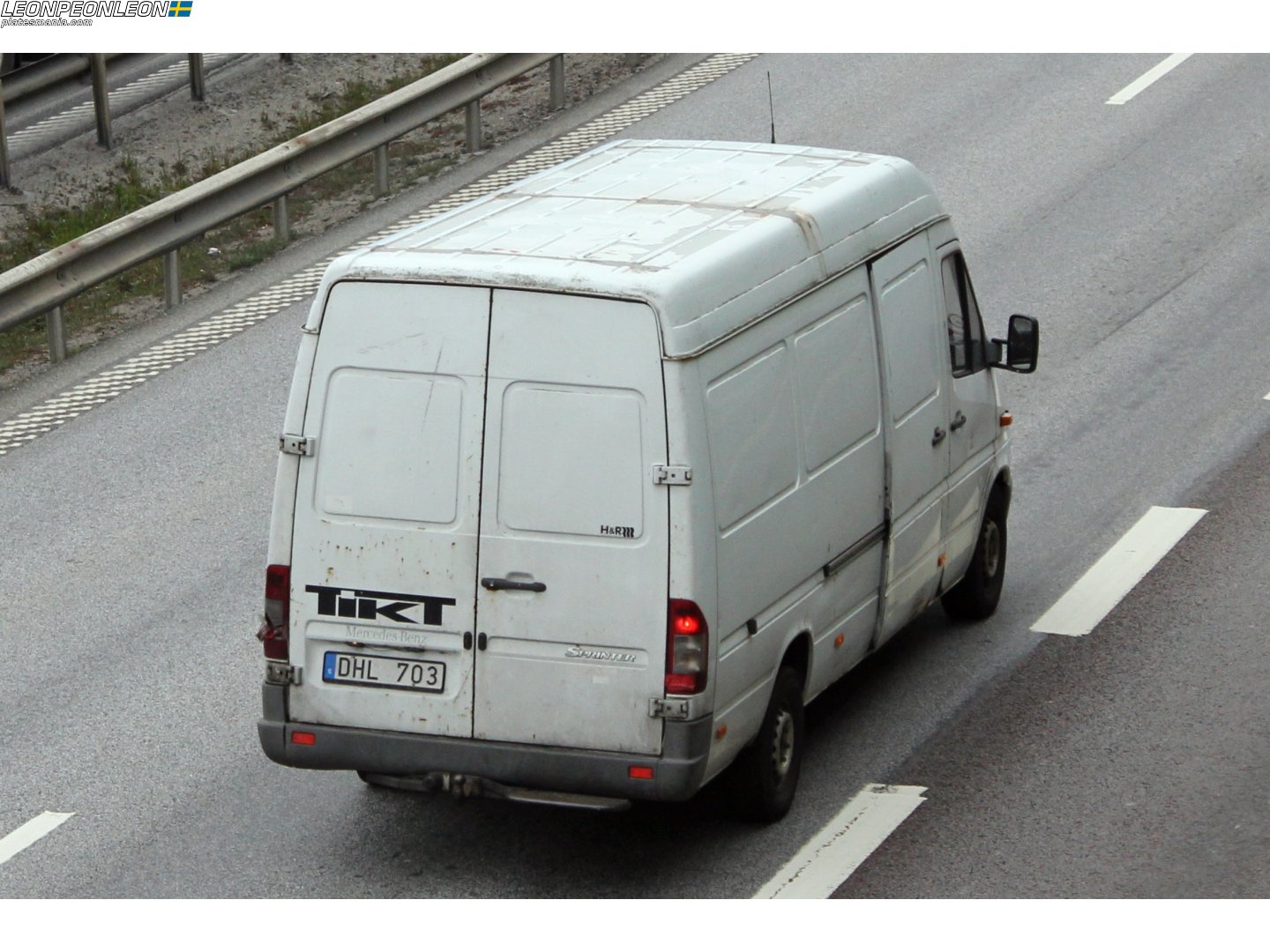 DHL 703, Mercedes-Benz Sprinter 1st gen (W901–904), 1995–2001