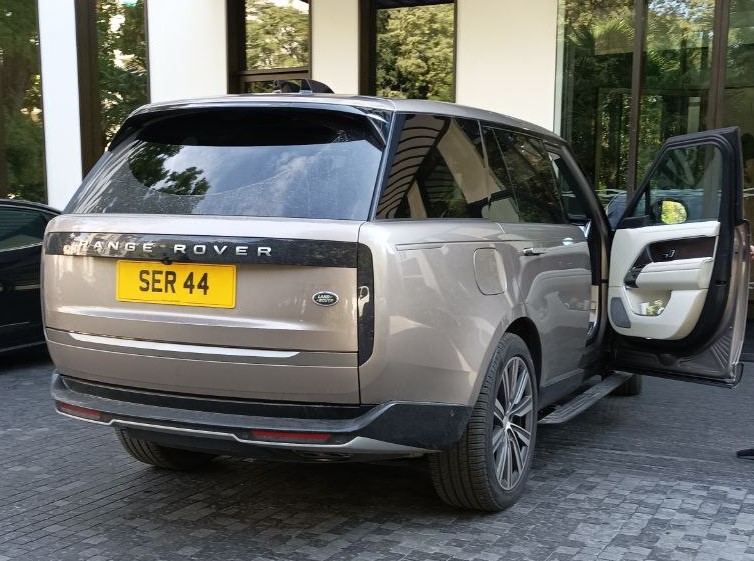 SER44, Land Rover Range Rover 5th gen (L460), 2022–