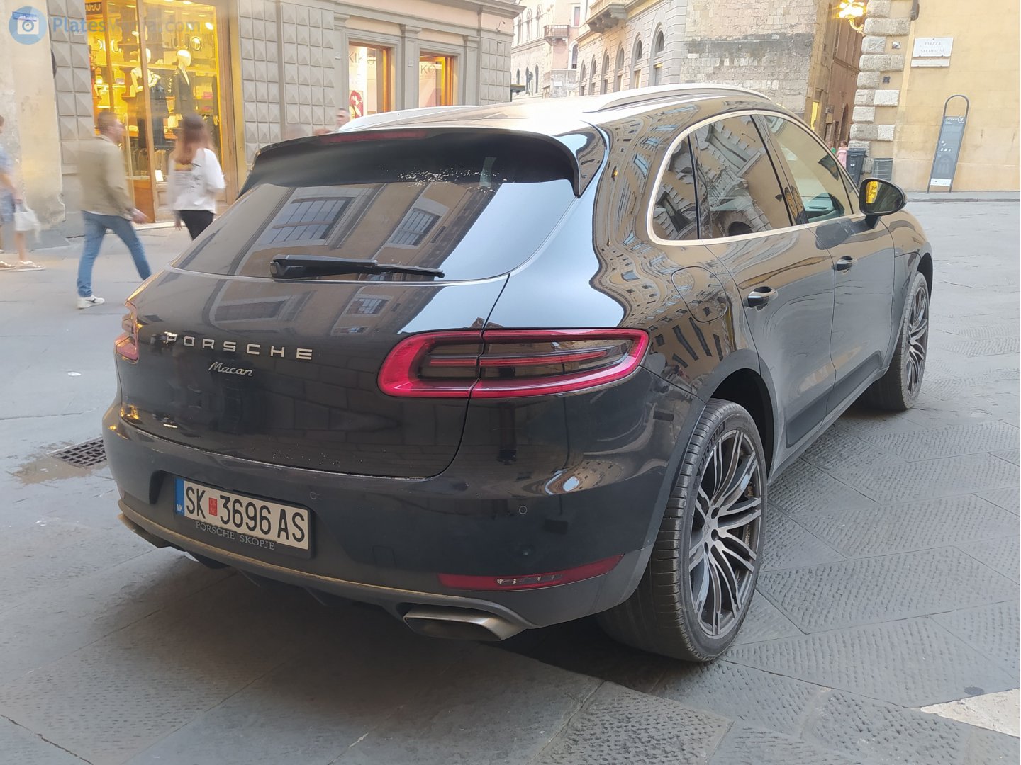 SK 3696 AS, Porsche Macan 1st gen (95B), 2014–2018