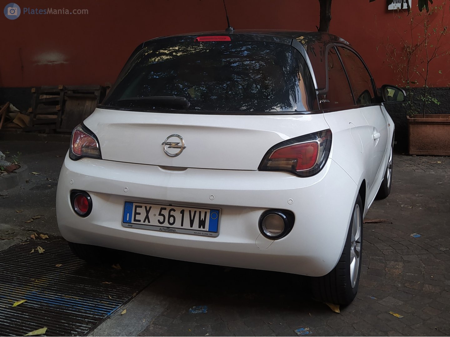 EX 561 VW, Opel Adam 1st gen (M13), 2013–2019