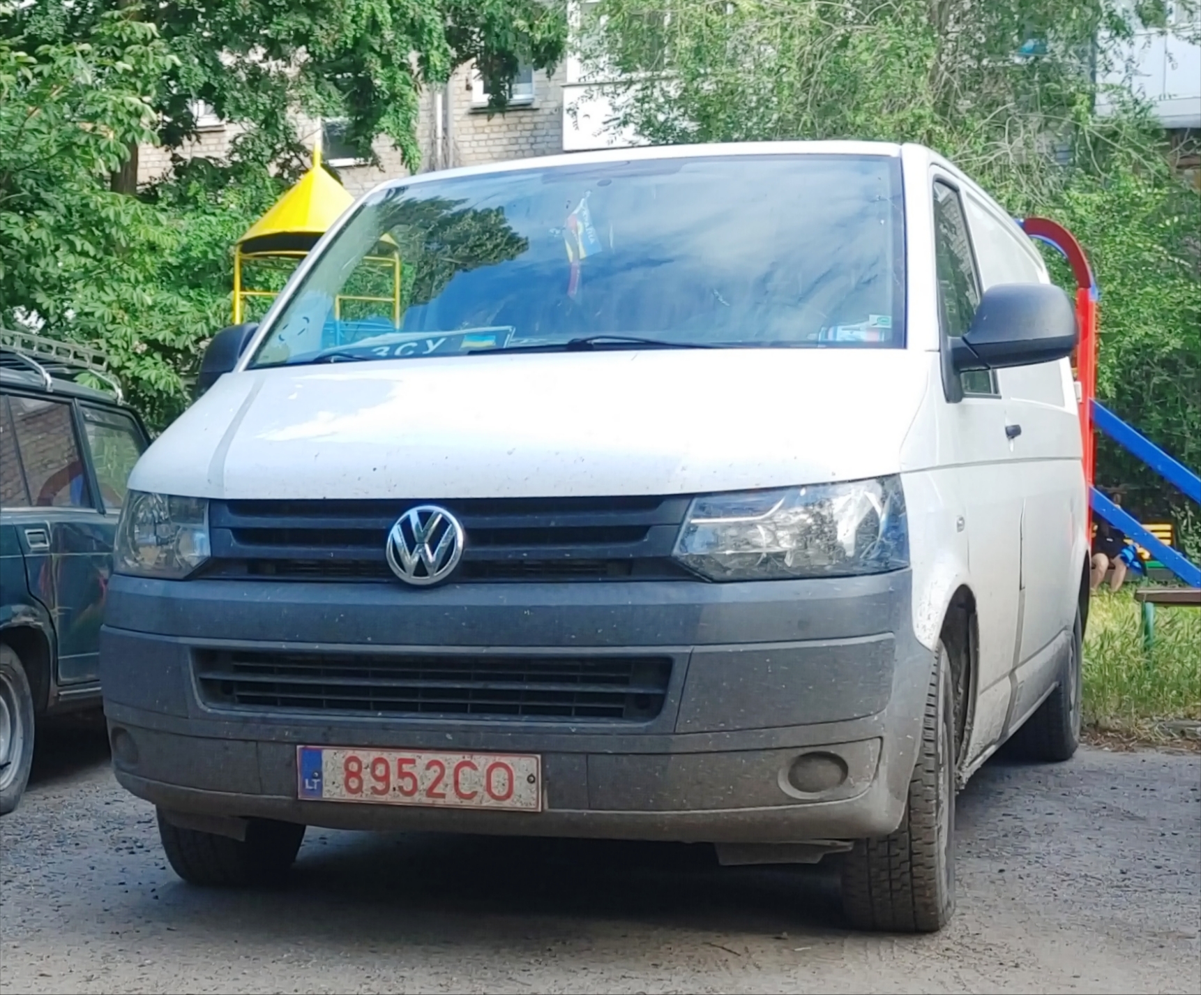 8952 CO, Volkswagen Transporter 5th gen Van (T5) (7E/7H), facelift, 2009–2015