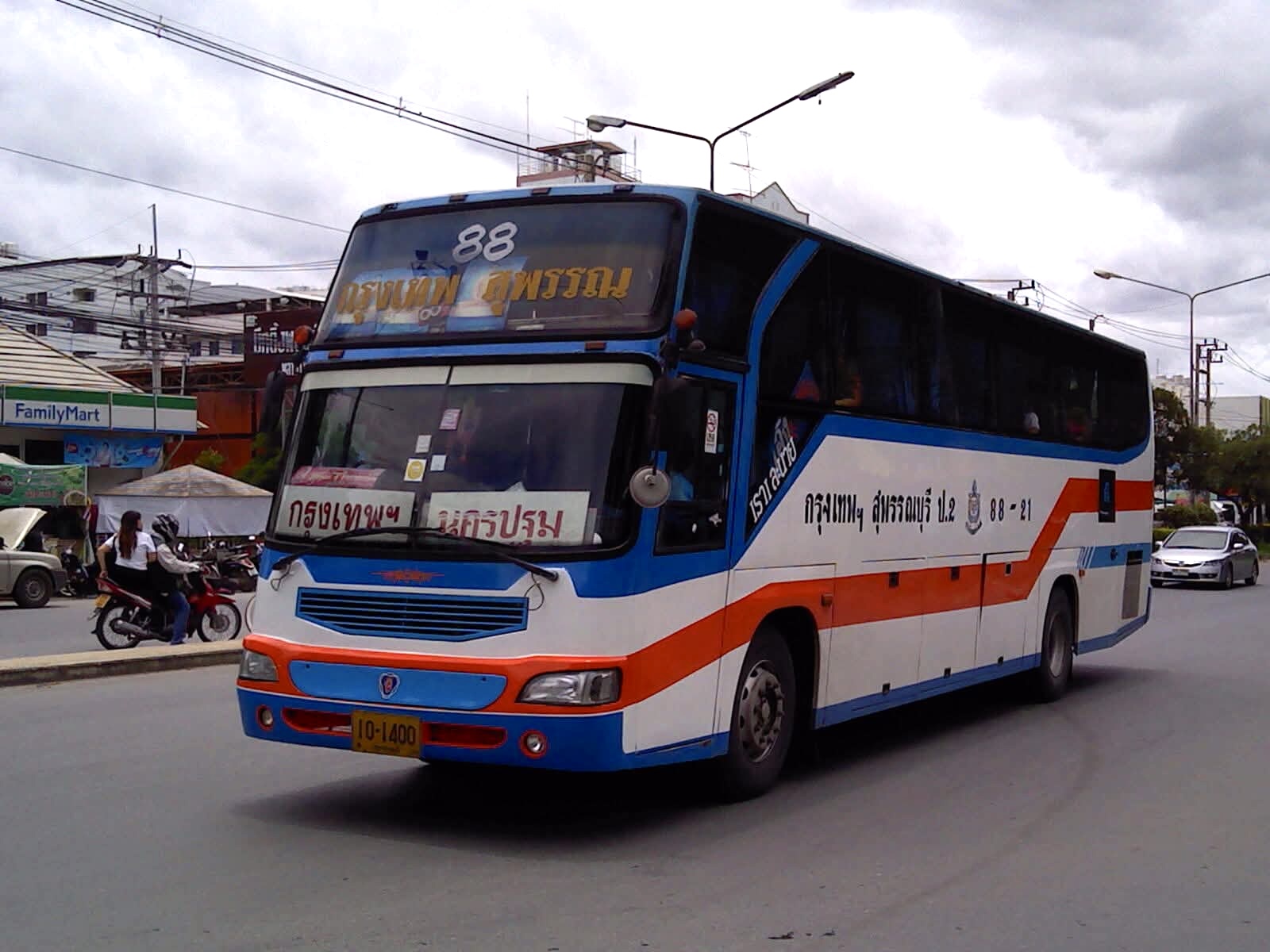 10-1400, Trucks and buses 