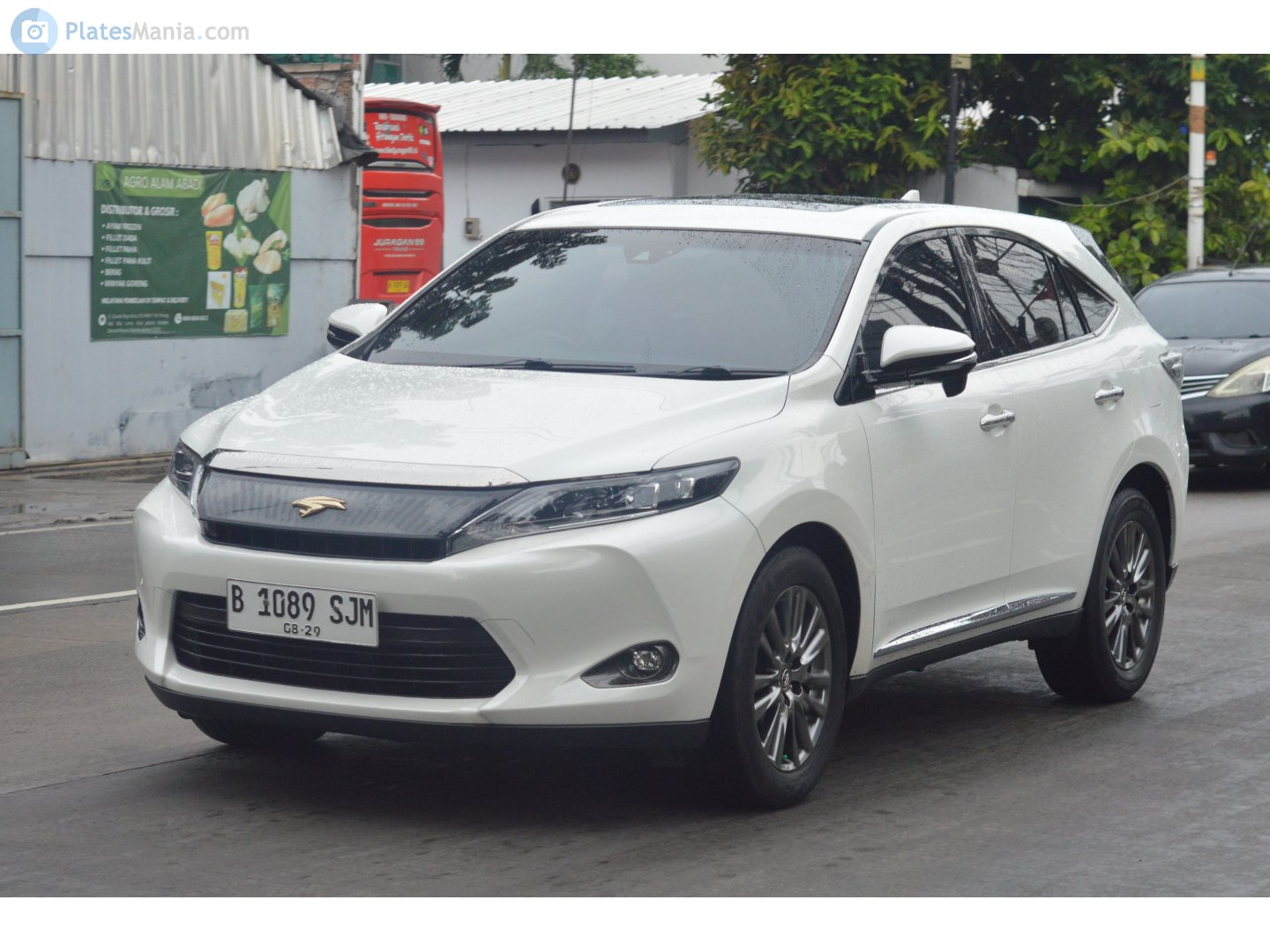B 1089 SJM, Toyota Harrier 3rd gen (XU60), 2013–2020