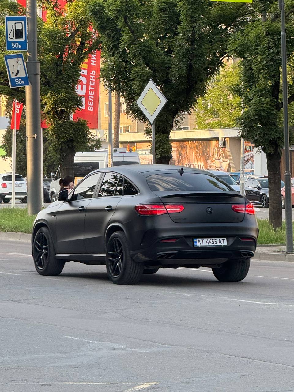 AT 4455 AT, Mercedes-Benz GLE-Klasse 