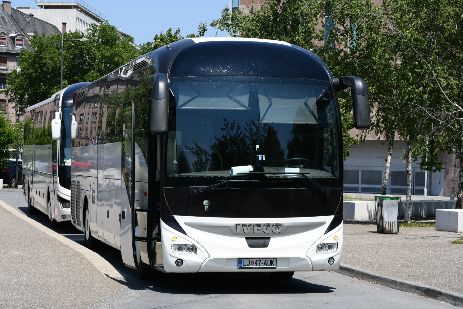LJ 47-AUK, Iveco Magelys Magelys 12.8 (PRO), 2013–2020