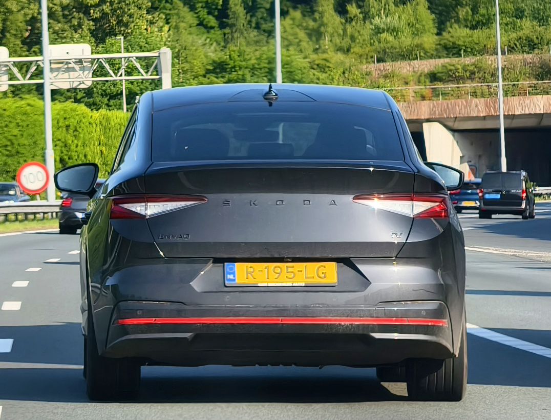 R-195-LG, Skoda Enyaq 1st gen iV Coupé (NY), 2022–