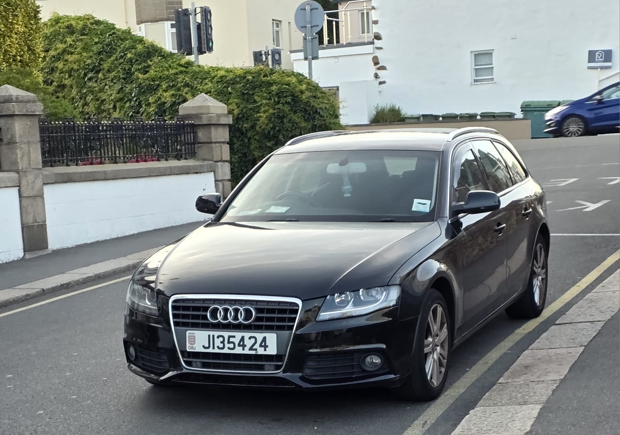 J135424, Audi 