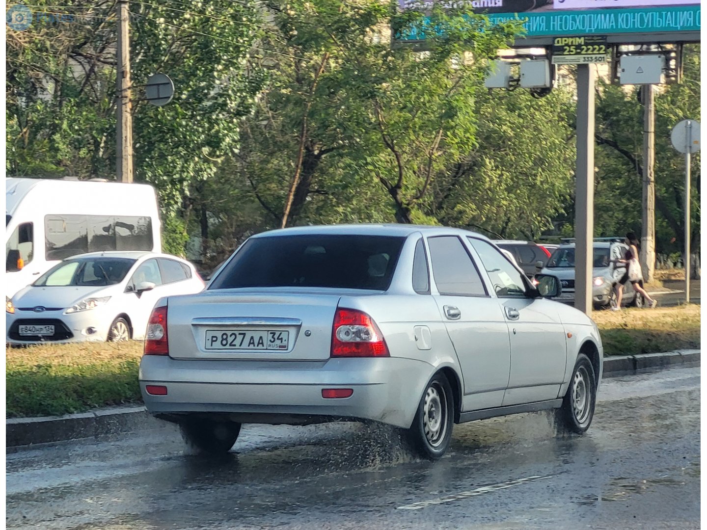 р 827 аа 34, Lada (VAZ) 2170 Priora 