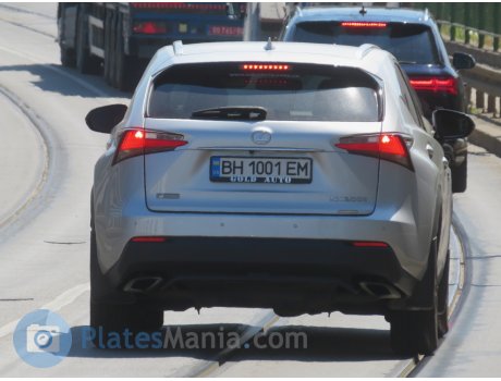 BH 1001 EM, Lexus NX