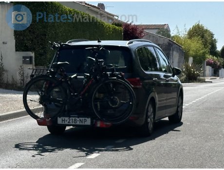 H-218-NP, Volkswagen Touran